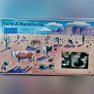 Vintage Herd-A-Hereford Miniature Cow Light Set – 10 Plastic Covers with Box